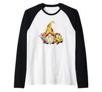 Cute Teacher GNOME with Big Yellow Bus For School Bus Driver Camiseta Manga Raglan