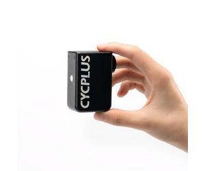 CYCPLUS Tiny E-Pump Bike Pump es una Ultra Mini Bomba de Bicicleta portátil. Tiene una Capacidad de 100 PSI y una batería (Ganador del Premio EUROBIKE 2023).