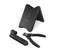 D'Addario Kit de cambio de cuerdas de guitarra de grado turístico, herramienta de enrollador de clavijas, cortador y estuche de almacenamiento con soporte para el cuello integrado, herramientas para