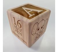 Dado o Cubo de Madera Personalizado para Recién Nacidos - Diseños de Adorables Animalitos Infantiles. Decoración para habitación Infantil - 2 tamaños 7x7cm o 9x9cm - Grabado láser o Impresión a Color