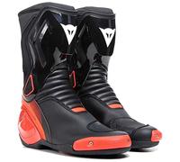 Dainese - Nexus 2 Boots, Botas Deportivas para Moto, Sistema Anti-Distorsión, Protección de Tobillo, Deslizadores Reemplazables, Botas para Hombre, Negro/Rojo Fluo, 42