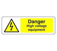Danger High Voltage Equipment - Señal de seguridad - Plástico rígido de 1,2 mm para uso en interiores y exteriores (150 mm x 50 mm) Distancia de visualización dentro de 3 m.