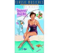 Dangerous When Wet [Reino Unido] [VHS]