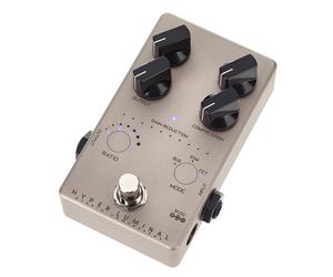 Darkglass Hyper Luminal Compressor