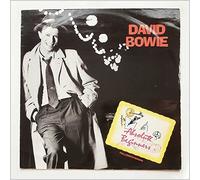 DAVID BOWIE - ABSOLUTE BEGINNERS 7" (45) UK VIRGIN 1986 B/W DUB MIX (VS838) PIC SLEEVE WITH MERCHANDISE INSERT