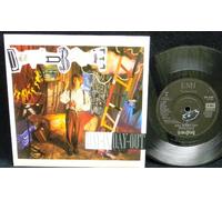 DAVID BOWIE - DAY-IN DAY-OUT 7in [35908]