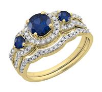 Dazzlingrock Collection Juego de anillos de compromiso de novia con halo de 3 piedras preciosas redondas y diamantes blancos de 5,5 mm para mujer, en oro amarillo macizo de 14 quilates, 4.5, Diamante