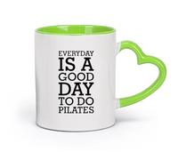 DEBINGY cerámica Taza de porcelana Estudio de Yoga Pilates Todos los días son buenos para hacer Pilates （11oz/320ml） Para té, café, infusión caliente Verde