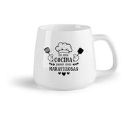 DEBINGY Frutta in ceramica Tazza - Ceramica Spagna Cose meravigliose accadono in questa cucina - Citazioni ispiratrici dello chef del ristorante （14oz/400ml） per casa o lavoro