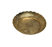Decorative Brass Prasad Plate for Pooja Utensils Nakshi Plate Item Articles for Housewarming Pooja Items Indian Traditional Festival Laxmi Poojan Diwali Decorations Home Decor(Size:-6")(Golden)