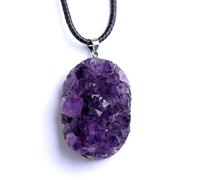 DECORN Collar de Cristal drusa de Amatista con cordón de Cuero para Mujer Amatista en Bruto Colgantes de Piedras Preciosas de Cristales curativos Naturales Regalos de joyería de Reiki,3~4cm