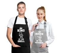 Delantales Divertidos para Parejas, Delantales de Cocina con 2 Bolsillos para Cocinar Hornear Asar - Simpáticos Regalos de Boda Aniversario Despedida de Soltera y Navidad para Parejas Felices