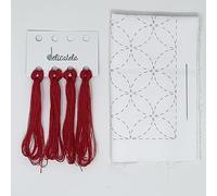 DELICATELA Sashiko | Kit de bordado Japonés | Tela de 68cm x 34cm pre-estampada (30cm x 30cm) | Hilo natural | Aguja larga | Instrucciones de bordado | Diseño Siete Tesoros (Blanco)