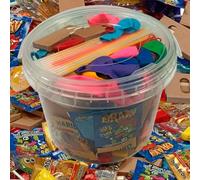 Deliex. Cubo con 240 Chuches y Regalitos para Cumpleaños y Piñatas. Ideal para Bolsas de Cumpleaños, Fiestas Infantiles, Navidad y Halloween.