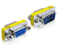 Delock 65249 cambiador de género para cable 9-p dsub plata