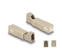 DeLOCK Acoplamiento híbrido de fibra óptica SC Simplex macho a LC Simplex hembra beige