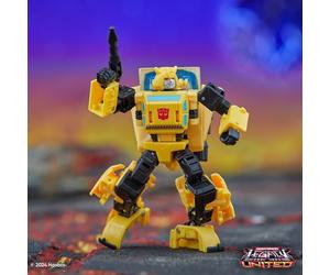 Deluxe Origin Blumblebee. Transformers Legacy United