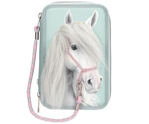Depesche 13692 Miss Melody - Estuche de 3 Compartimentos en Color Verde Salvia, con aplicación de Cabeza de Caballo y Suave Crin, Estuche con lápices de Colores, Tijeras, Regla y Mucho más.