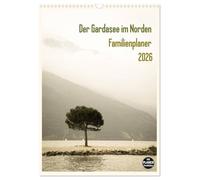 Der Gardasee im Norden - Familienplaner 2026 (Wandkalender 2026 DIN A3 hoch), CALVENDO Monatskalender: Genießen Sie das atemberaubende Panorama des ... Ihnen 5 Spalten zum Eintragen zur Verfügung.