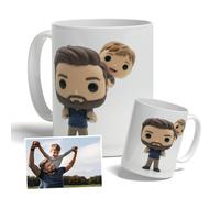 DEREGALOOS Taza Personalizada para Padres con Foto. Regalo Original Día del Padre Estilo Figura de Colección. Taza de Desayuno para Papá y Abuelos. Cerámica 330ml