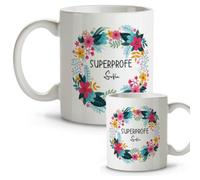 DEREGALOOS Taza Profesora Personalizada Fin de Curso 330ml. Cerámica con Diseño Original Divertido. Regalo Profesor Maestra Seño Tutor para Agradecimiento Detalle. (Corona de Flores)