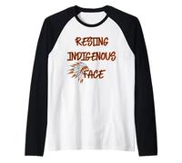 Descansando Rostro indígena Historia Estadounidense Camiseta Manga Raglan