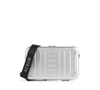 Descubre la elegancia deportiva del bolso bandolera 1905 Vanity de ALEON, fabricado con aluminio duro y resistente que garantiza una calidad duradera y un diseño moderno y estilizado. Perfecto para qu