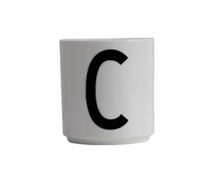 Design Letters Taza con letra Design Letters C