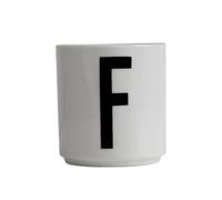 Design Letters Taza con letra Design Letters F