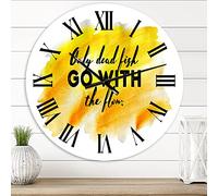 DesignQ Reloj de pared moderno 'Only Dead Fish Go with The Flow' para decoración de sala de estar