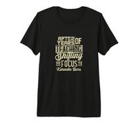 Después de años de enseñanza cambiando mi Enfoque a los Bares de Karaoke Camiseta Premium