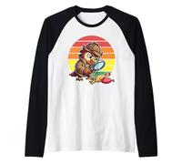 Detective de búho Sabio investiga Misterio de Pollo Retro Divertido Camiseta Manga Raglan