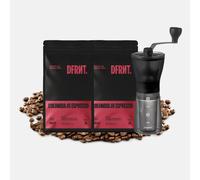 DFRNT. PACK Espresso Starter. Bolsas 2x250gr + Molinillo Hario - Notas a Chocolate, Caramelo y Frutos Rojos - Café en Grano de Especialidad - Ideal Espresso - Tueste Reciente en España Paquete 500g