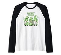 Día de San Patricio Enfermera Gnomos Seguridad Tercer Humor médico Camiseta Manga Raglan