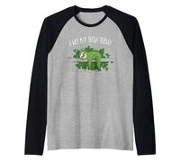Día de San Pattys Chill out Perezoso | Un Poco irlandés Hoy Camiseta Manga Raglan
