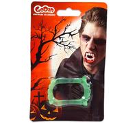 Dientes de vampiro que brillan en la oscuridad