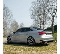 Difusores Laterales Traseros Oneway compatibles con Audi A3 (8V) Sedan Facelift 2016-2020 - Negro Brillante