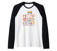 Dios ama a Todos Gay Christian Rainbow Meme Camiseta Manga Raglan