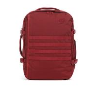 Diseñada para aventuras de viaje dinámicas, esta mochila de viaje Cabin Zero Military combina nylon resistente con un acabado recubierto y repelente al agua para una protección fiable. Cuenta con un c