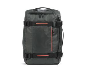 Diseñada para aventuras de viaje dinámicas, esta mochila ligera combina estilo y sostenibilidad, fabricada con poliéster reciclado y un forro sintético suave. Cuenta con un compartimento acolchado par