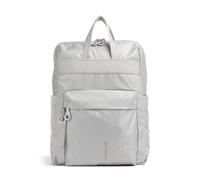 Diseñada para mujeres urbanas en movimiento, esta elegante mochila de negocios de Mandarina Duck combina estilo y funcionalidad sin esfuerzo. Fabricada con poliéster suave y un forro sintético, cuenta