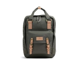 Diseñada para tus aventuras urbanas diarias, esta mochila casual Doughnut Macaroon combina estilo y sostenibilidad, hecha de poliéster reciclado suave que cuida el planeta. Cuenta con un compartimento
