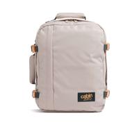 Diseñada para viajes urbanos y el uso diario, esta elegante mochila Cabin Zero Classic combina estilo y funcionalidad. Fabricada con poliéster suave y repelente al agua, con un forro sintético, cuenta