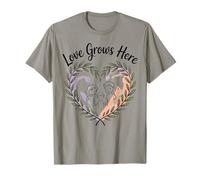 Diseño de corazón de Rama de Olivo Familiar Love Grows Here Camiseta