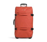 Disfruta de la máxima libertad al viajar con esta versátil bolsa de viaje Travelite Bolonia, fabricada con poliéster recubierto resistente que garantiza un uso duradero. Su capacidad de 75 litros y un