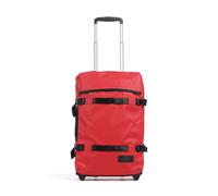 Disfruta de la máxima libertad al viajar con la Eastpak Tarp Transit'R S, diseñada para adaptarse fácilmente a tu estilo de vida. Fabricada con poliéster resistente y repelente al agua, esta bolsa de