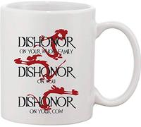 Dishonor On Your Family Dishonor On You Dishonor On Your Cow - Taza de cerámica con diseño de Stella