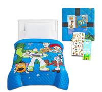 Disney Toy Story - Juego de colcha individual para niños, paquete con colcha acolchada de Toy Story para cama individual y calcomanías, más | Juego de ropa de cama individual de Toy Story para niños