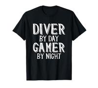 Diver by Day Gamer by Night Underwater Deep Sea Free Diving Camiseta