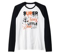 Diversión de Halloween Super Scary Little Dude Camiseta Manga Raglan